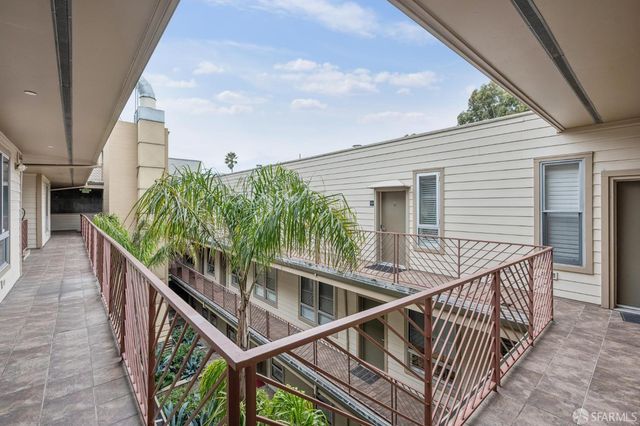 525 Gough Street 405, San Francisco, CA 94102