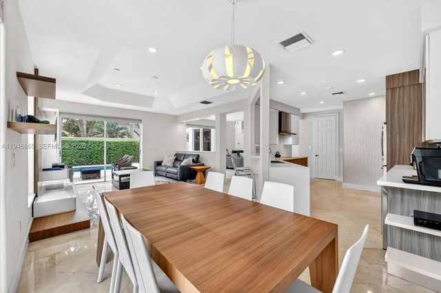 1469 Shoreline Way, Hollywood, FL 33019