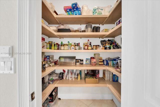 1469 Shoreline Way, Hollywood, FL 33019