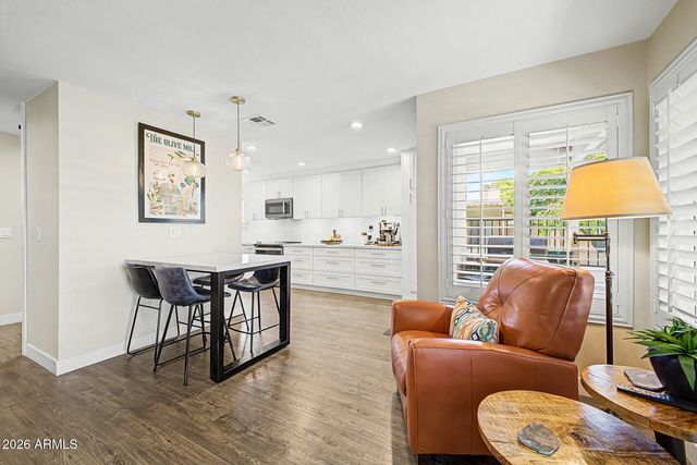 25244 S BERRY BROOK Drive, Sun Lakes, AZ 85248