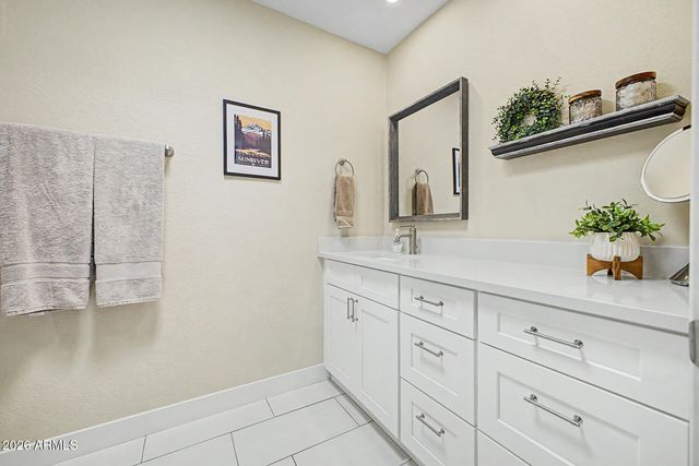 25244 S BERRY BROOK Drive, Sun Lakes, AZ 85248