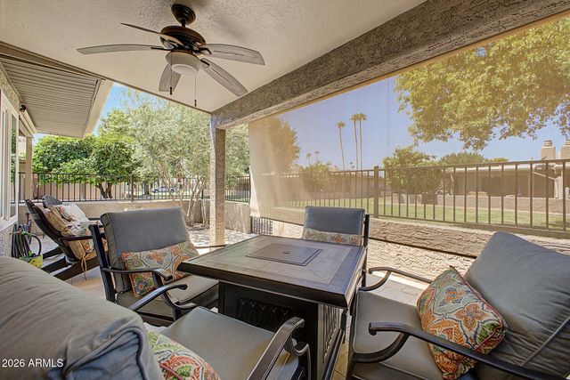 25244 S BERRY BROOK Drive, Sun Lakes, AZ 85248
