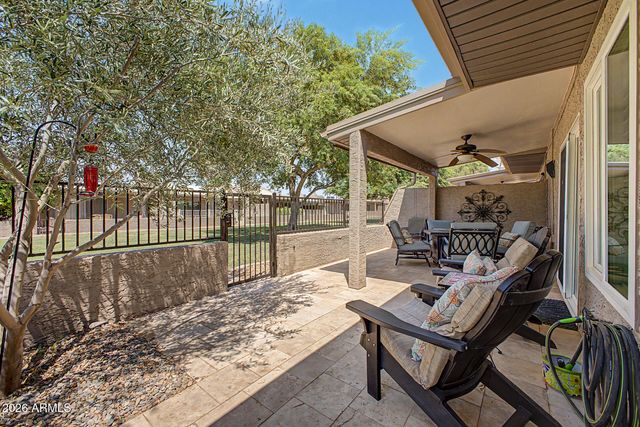 25244 S BERRY BROOK Drive, Sun Lakes, AZ 85248