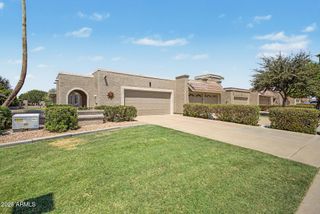 25244 S BERRY BROOK Drive, Sun Lakes, AZ 85248