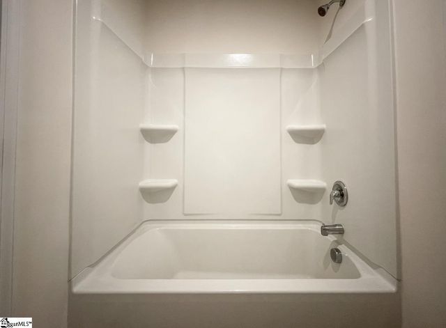 6086 Haddington Drive, Roebuck, SC 29376