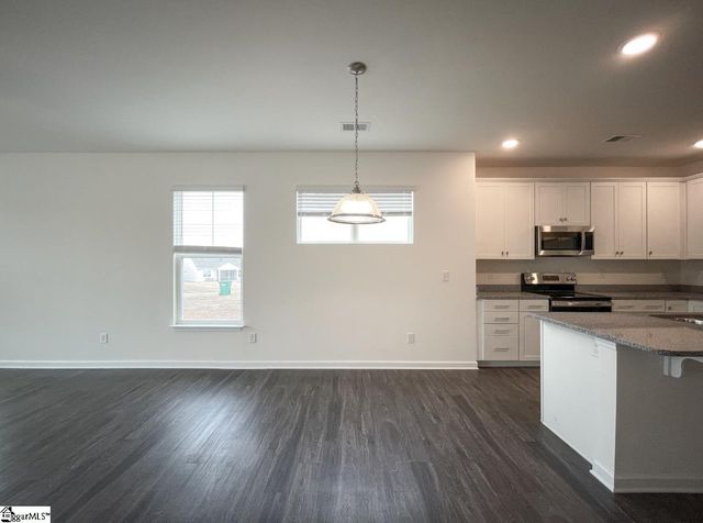 6086 Haddington Drive, Roebuck, SC 29376