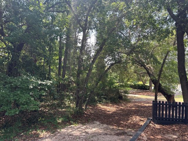2858 Woodland Park Drive, Mount Pleasant, SC 29466