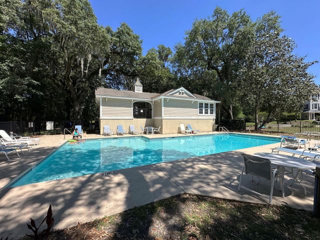 2858 Woodland Park Drive, Mount Pleasant, SC 29466
