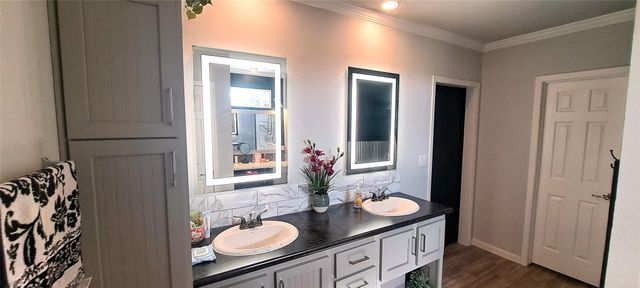 3432 County Road 206 RD N, Cameron, TX 76520