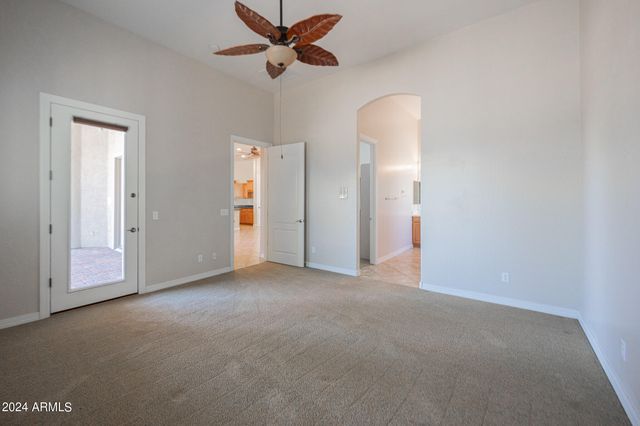 2902 E GARY Way, Phoenix, AZ 85042