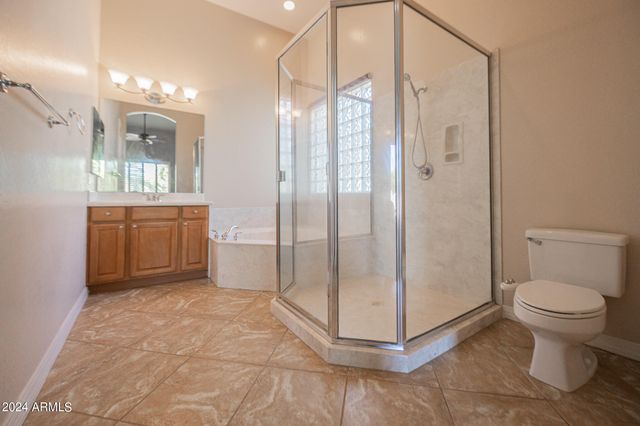 2902 E GARY Way, Phoenix, AZ 85042