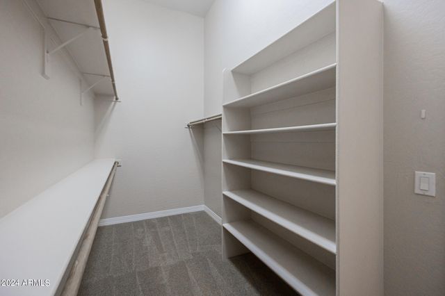 2902 E GARY Way, Phoenix, AZ 85042