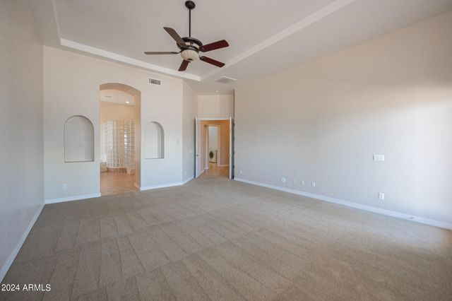 2902 E GARY Way, Phoenix, AZ 85042