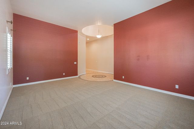 2902 E GARY Way, Phoenix, AZ 85042