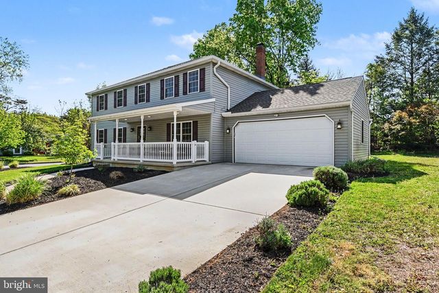 2021 VERONA DR, Harrisburg, PA 17110