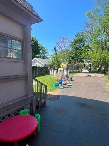 24 Wilbur Street, Rochester, NY 14611
