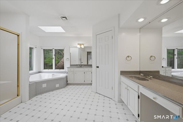 1 Scalise Drive, Columbia, CT 06237