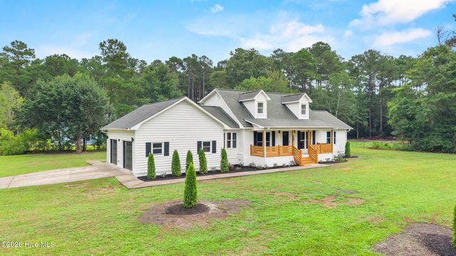 3516 Farmers Chapel Road NE, Leland, NC 28451