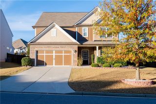 4550 Farmstead Drive, Cumming, GA 30040