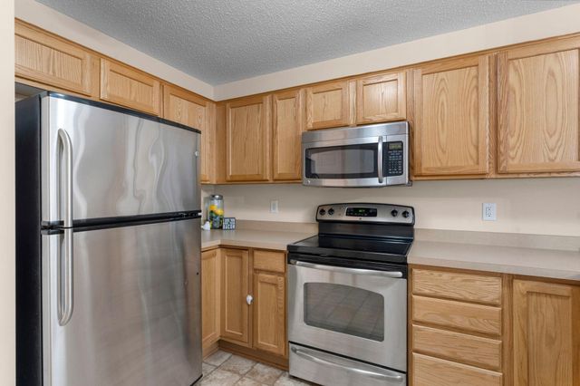 6065 Manchester Avenue NE, Otsego, MN 55301