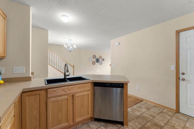 6065 Manchester Avenue NE, Otsego, MN 55301
