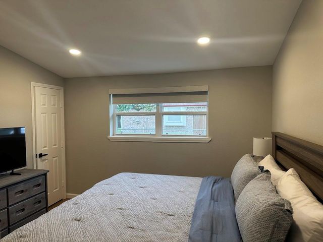 15124 Cozy Cove Lane, Willis, TX 77318