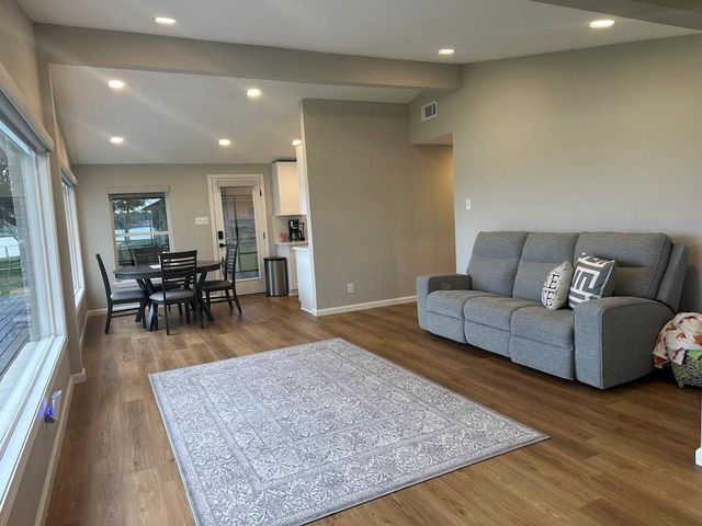 15124 Cozy Cove Lane, Willis, TX 77318