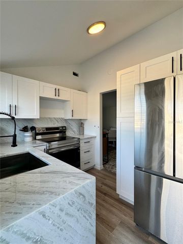6980 POINSETTA, Longboat Key, FL 34228