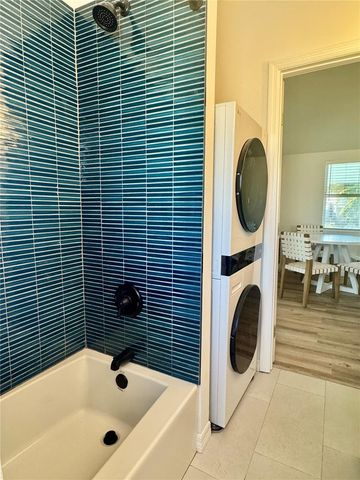 6980 POINSETTA, Longboat Key, FL 34228