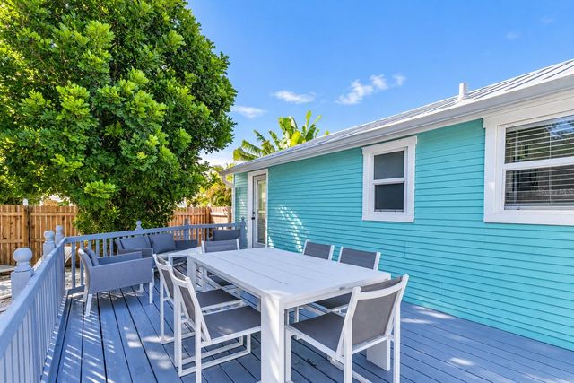 6980 POINSETTA, Longboat Key, FL 34228