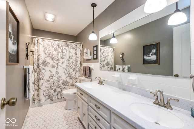 8341 Valley Estates Drive, Indianapolis, IN 46227