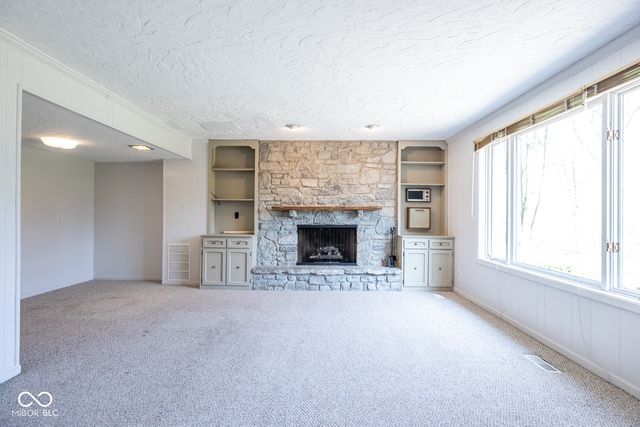 8341 Valley Estates Drive, Indianapolis, IN 46227