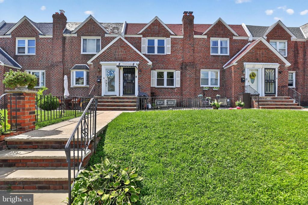 8238 FAYETTE ST, PHILADELPHIA, PA 19150 — exterior