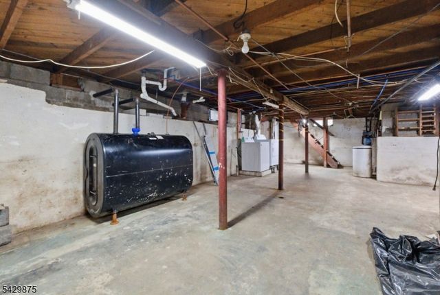 155 Highland Lakes Rd, Vernon Twp., NJ 07422
