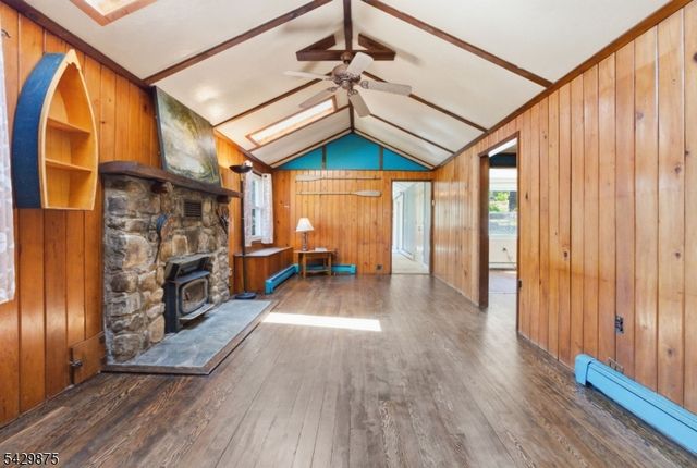 155 Highland Lakes Rd, Vernon Twp., NJ 07422