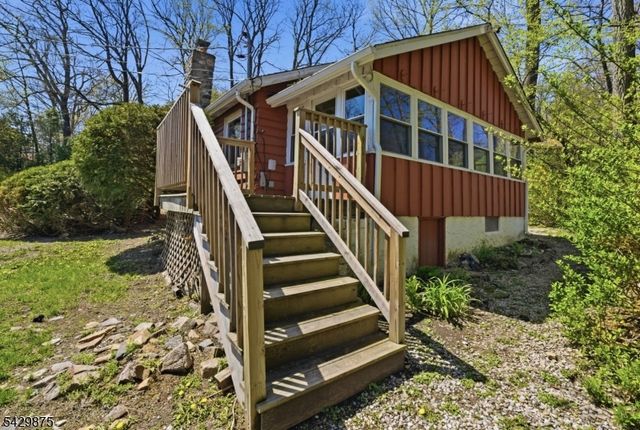 155 Highland Lakes Rd, Vernon Twp., NJ 07422