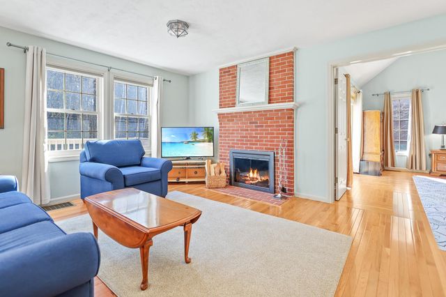 9 Hickory Pond Ln Unit 9, Atkinson, NH 03811