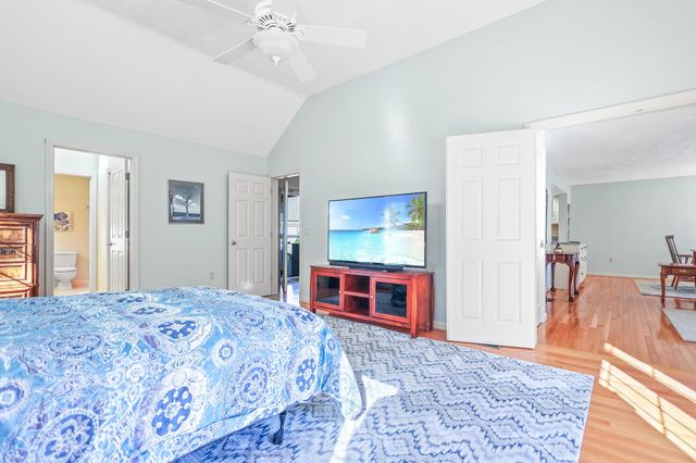 9 Hickory Pond Ln Unit 9, Atkinson, NH 03811