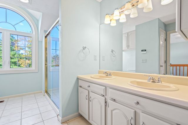 9 Hickory Pond Ln Unit 9, Atkinson, NH 03811