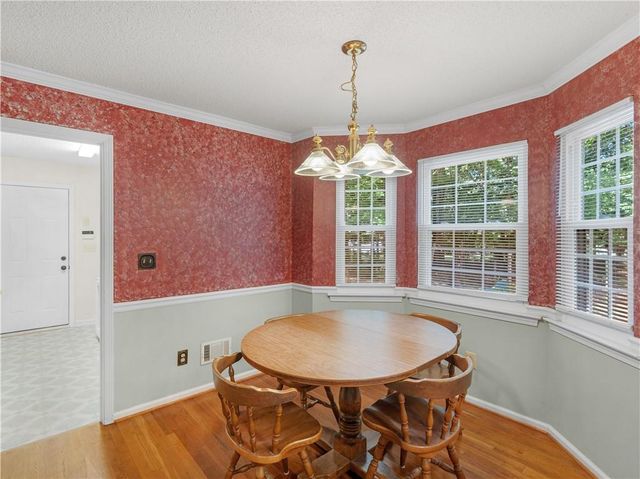 207 Williamsburg Circle, Mcdonough, GA 30253