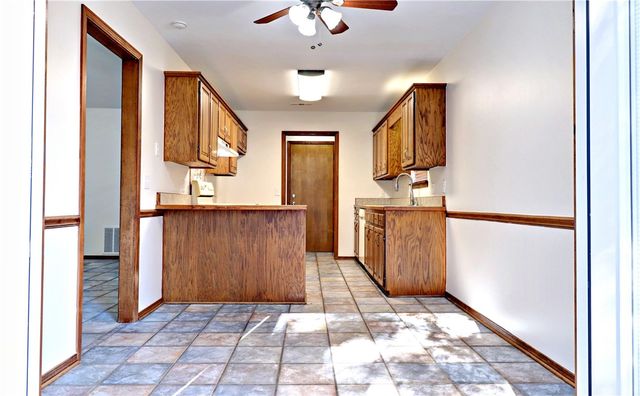 363 Malinda Drive, Fayetteville, AR 72703