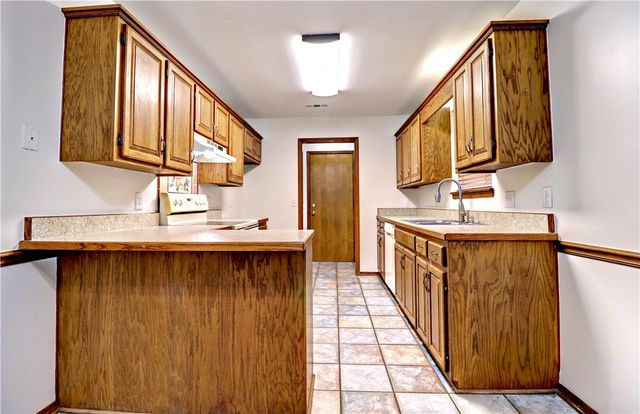 363 Malinda Drive, Fayetteville, AR 72703