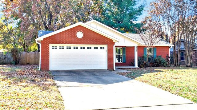 363 Malinda Drive, Fayetteville, AR 72703