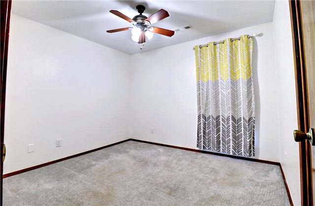 363 Malinda Drive, Fayetteville, AR 72703