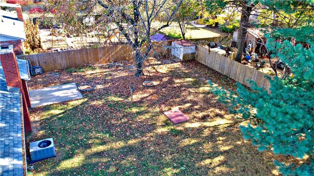 363 Malinda Drive, Fayetteville, AR 72703