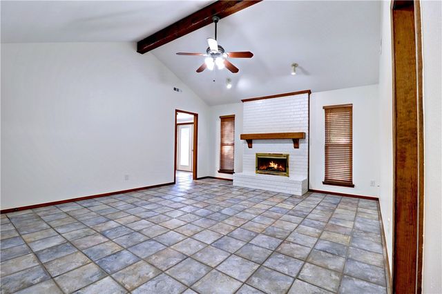 363 Malinda Drive, Fayetteville, AR 72703