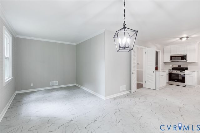 616 Forkland Dr, North Chesterfield, VA 23235