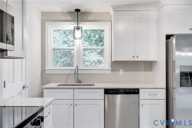 616 Forkland Dr, North Chesterfield, VA 23235