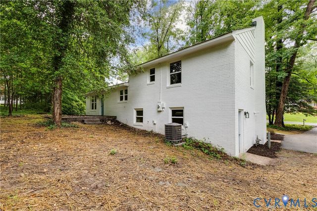 616 Forkland Dr, North Chesterfield, VA 23235