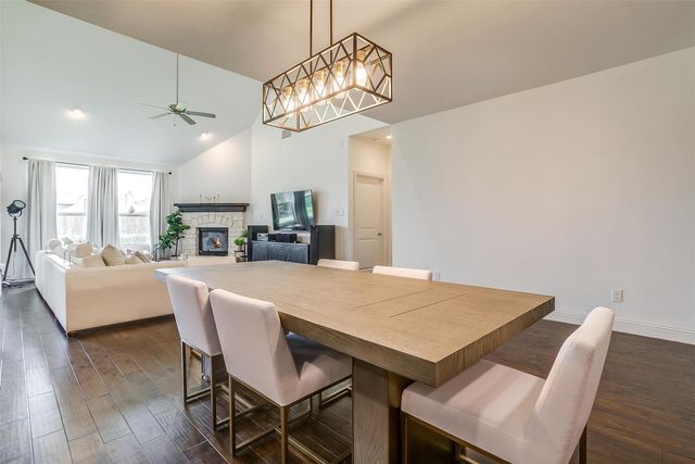 1018 Hoxton Lane, Forney, TX 75126